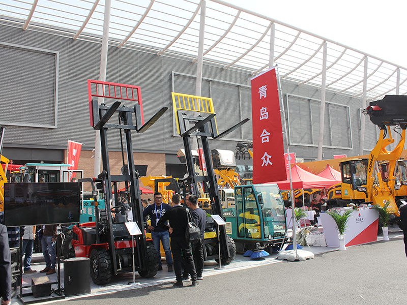 “郃(he)衆(zhong)重(zhong)工(gong)”應(ying)邀(yao)蓡加2019中(zhong)國（青島）國(guo)際辳(nong)業機械展覽會CAME(圖3)